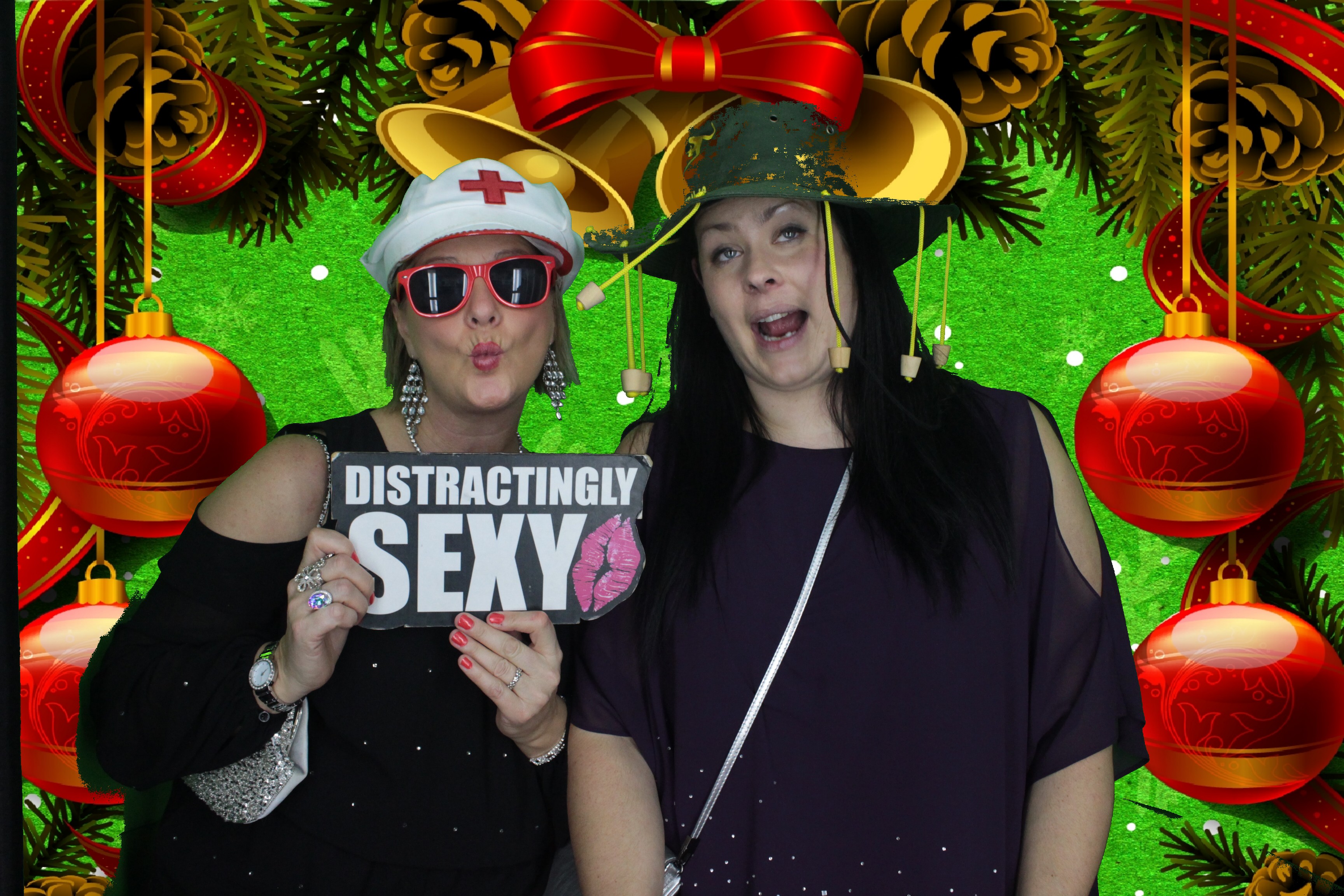 One Line Christmas Party | View more photos from the event at gallery.myphotoboothexperience.co.uk/u/MyPhotoBoothExperienceLtd/One-Line-Christmas-Party